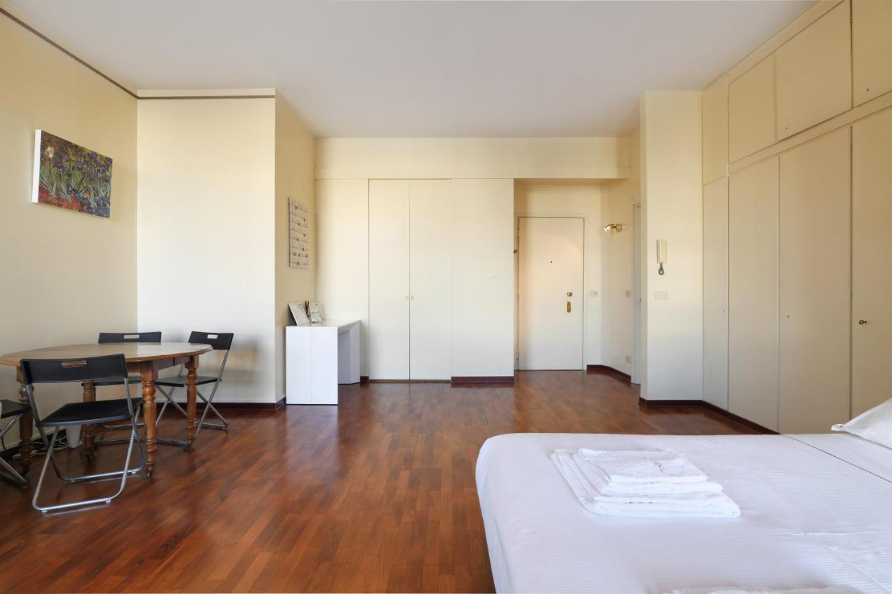 מילאנו Duomo Luxury Apartment VII מראה חיצוני תמונה